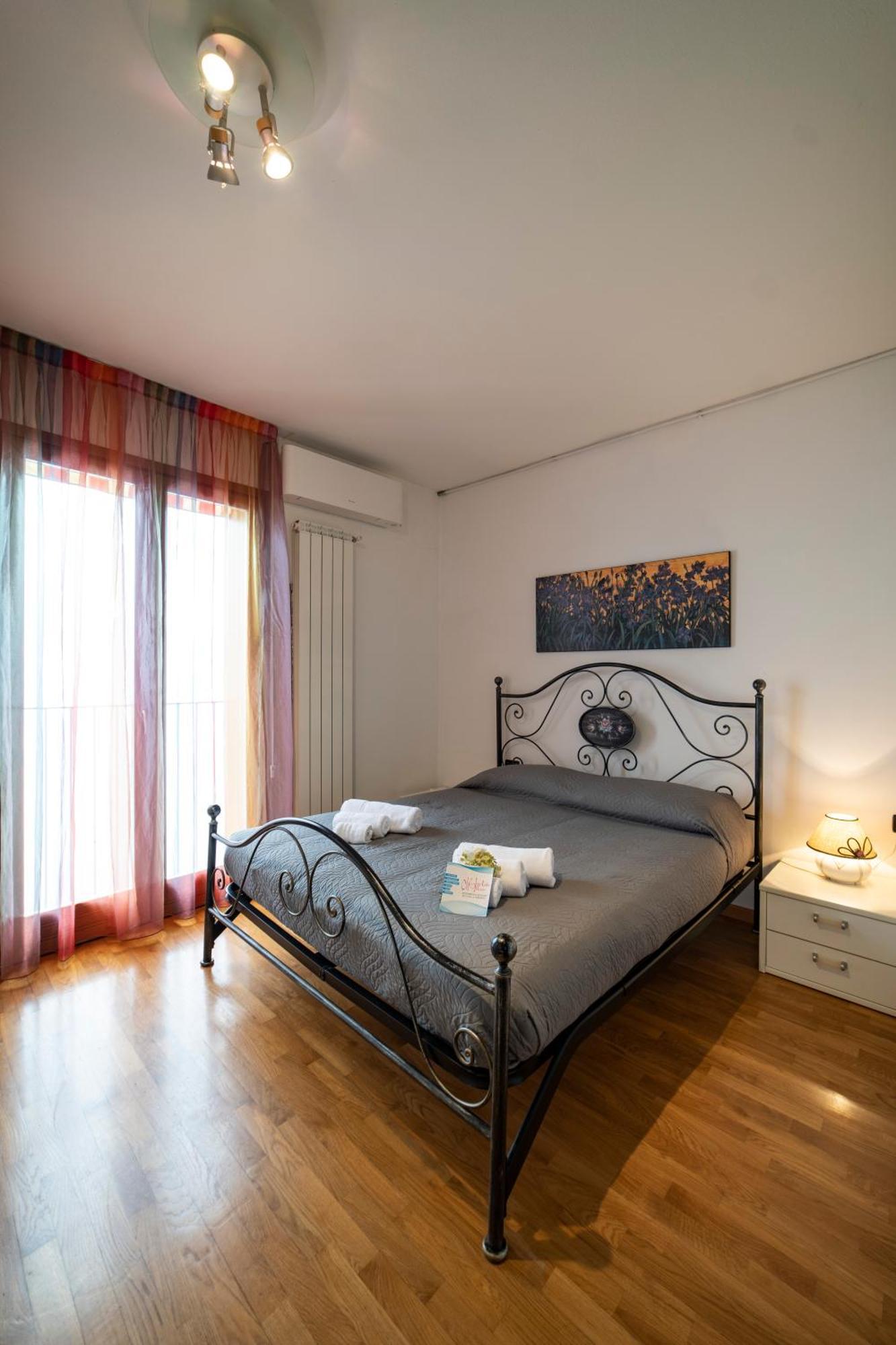 In Suite Lake 3 Pilzone Екстериор снимка